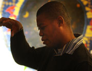 Philips Nwokochas Testlesung im Cafe CI by P Magner 26_10_2012